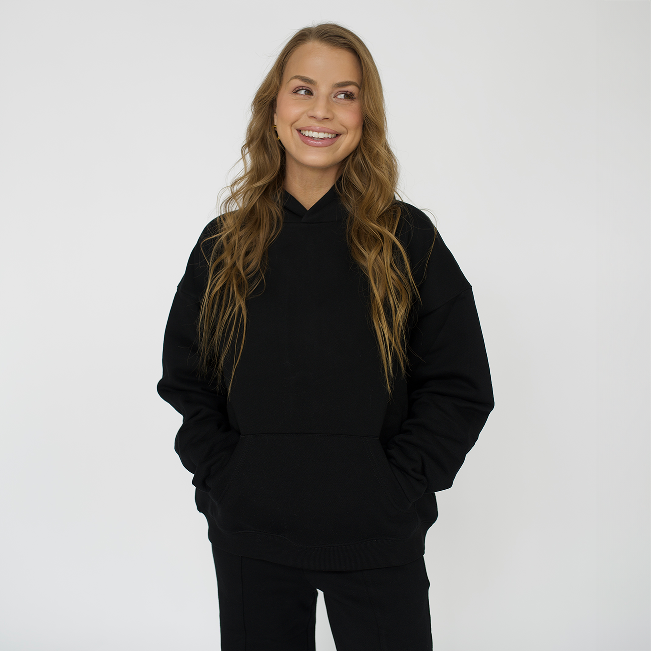 ZOEY Black Fleece Hoodie